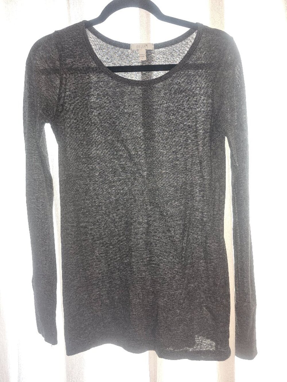 dELiA*s Black Heather Long Sleeve Thumbhole Tee Size M